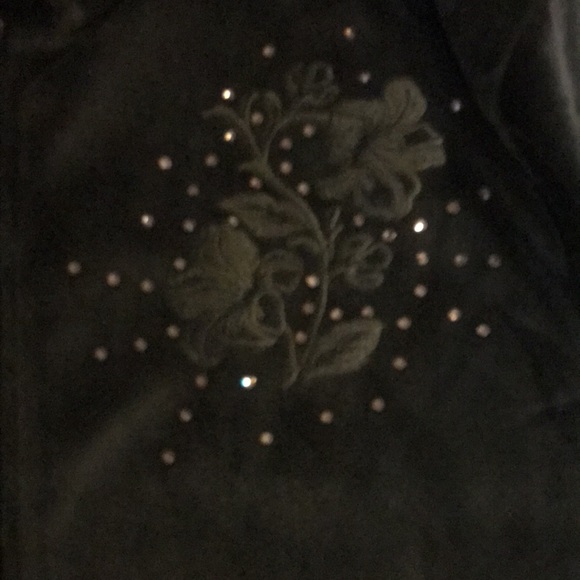 Velour 2 piece Set - Picture 10 of 13